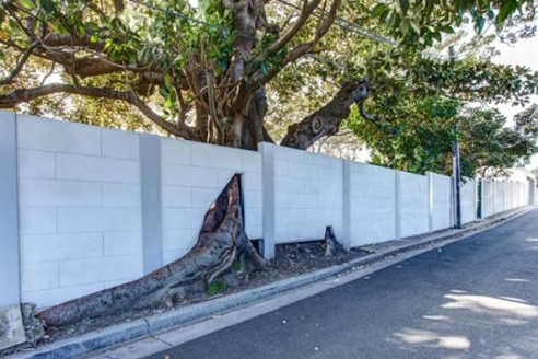 modular wall around tree