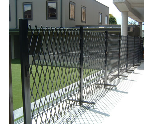 trackless security barrier