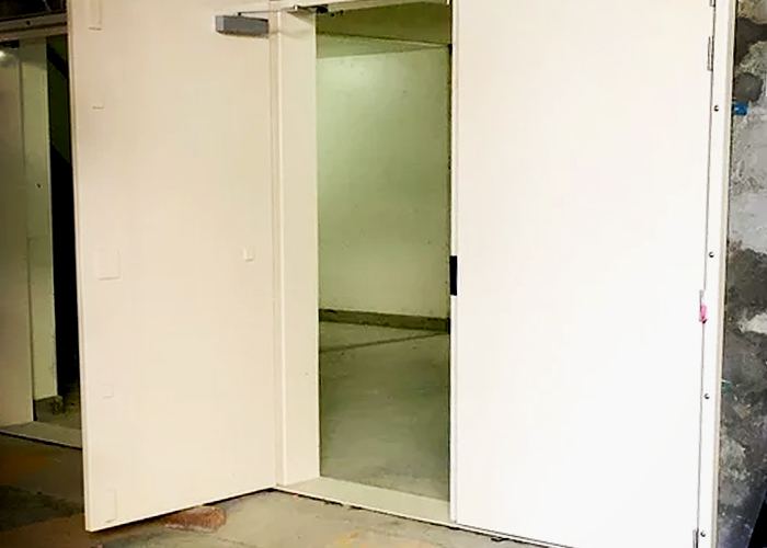 24/7 Flood Doors from Flooding Solutions