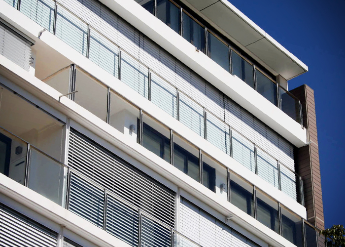 Automatic External Venetian Sun Shades from Maxim Louvres