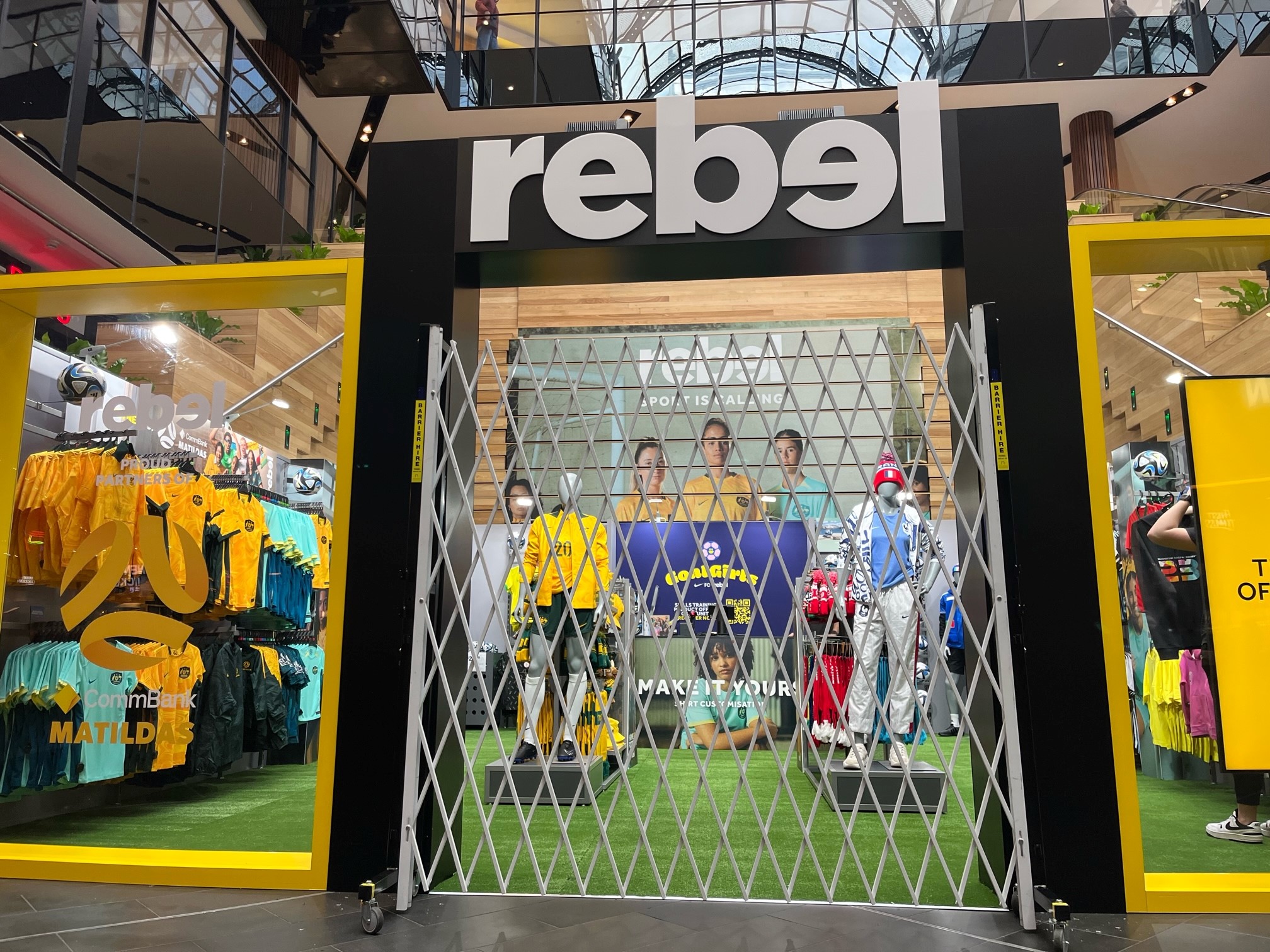 Trackless Trellis Security Doors Secure Pop-up Stores for Women's World Cup 2023