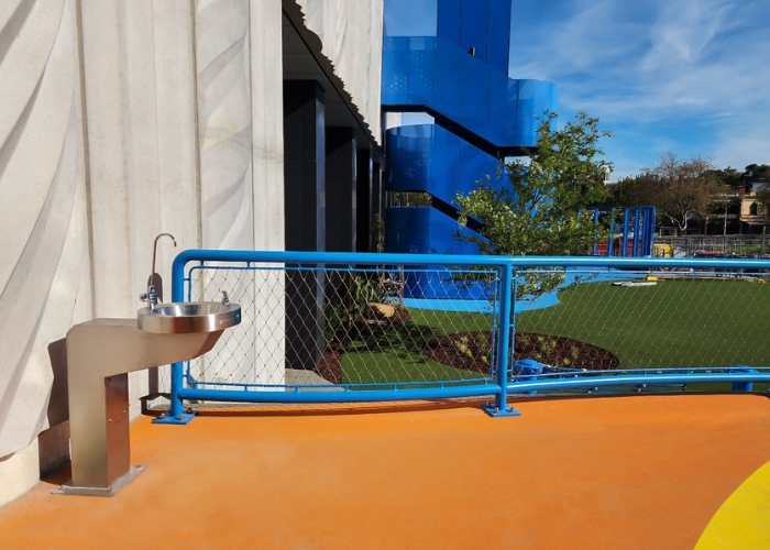 Hands-Free Bottle Filler and Drinking Fountains at Vertical Primary School by Britex
