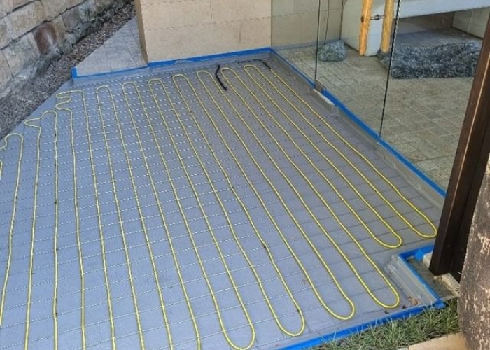 Outdoor Tile Dampness Solution by Comfort Heat