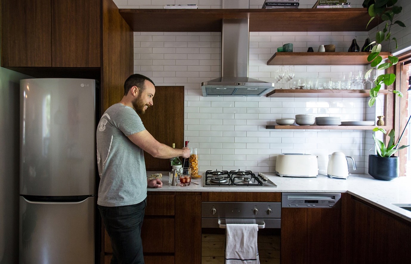 Schweigen: Top 10 Tips To Pick the Perfect Rangehood