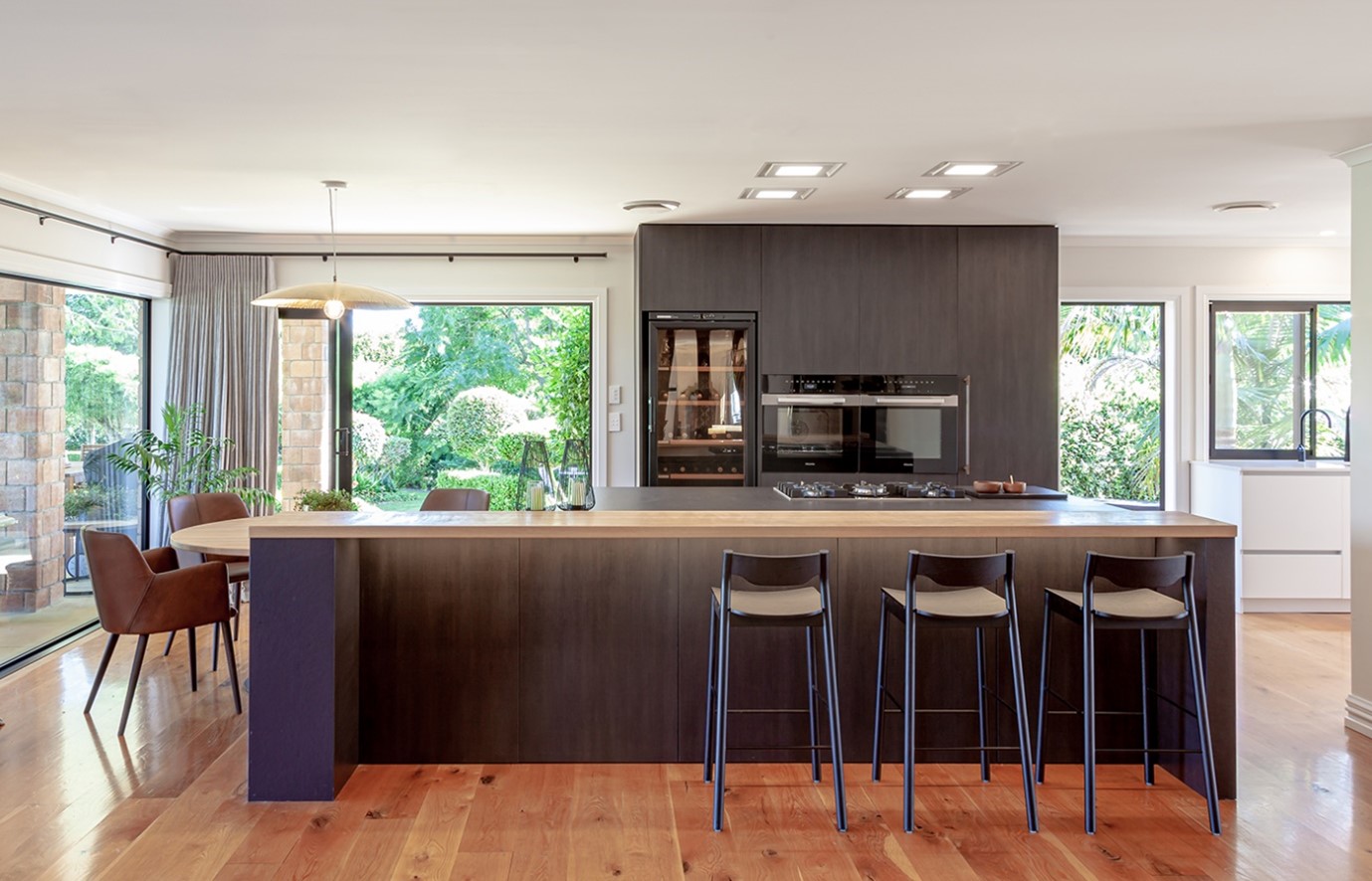 Schweigen: Top 10 Tips To Pick the Perfect Rangehood