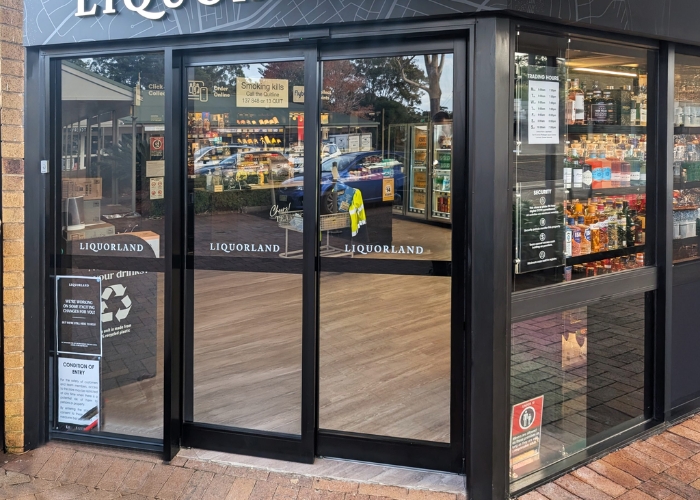 Telescopic Sliding Door for Shops by ADIS