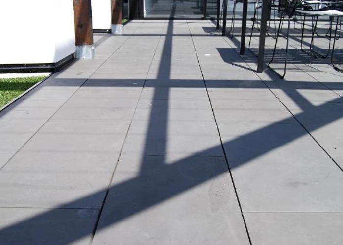 Pedestal Paving for Architectural Apartment Landscapes by Pasco