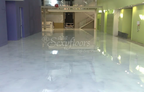 epoxy coated concrete floor