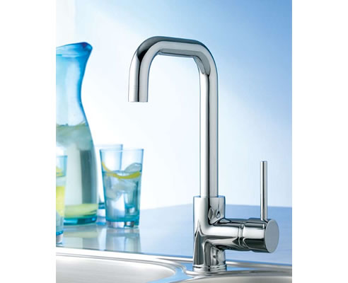 sink mixer with side lever