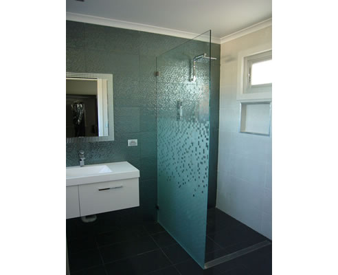 frameless shower screen