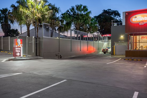 drive-thru noise barrier wall