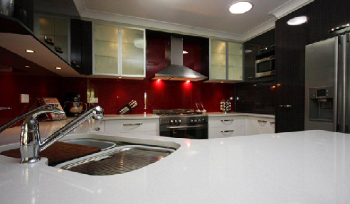 Allplastics-luxurious kitchens