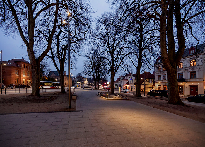 Attractive Lighting Luminaires for Town Square from WE-EF