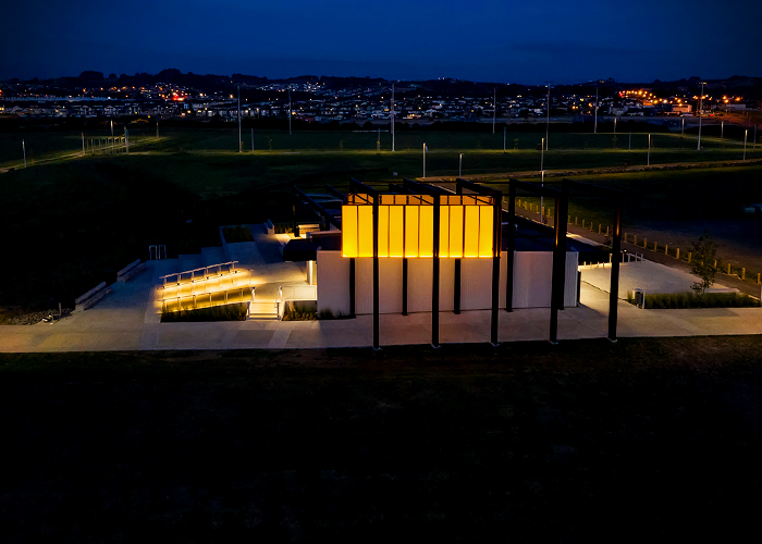 Public Space & Walkway Luminaires for Barry Curtis Park by WE-EF