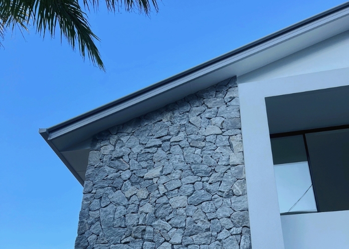 Polymer Fortified Mortar for Masonry Veneer by Laticrete