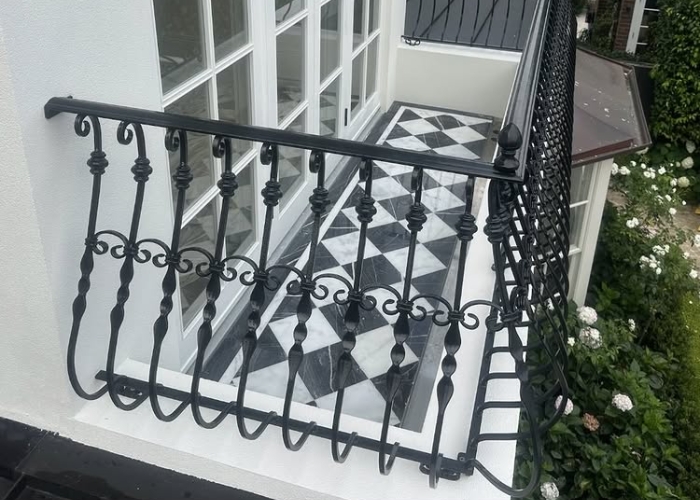Cast Iron Fencing for Juliet Balconies by AWIS