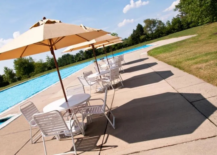 Fibreglass Umbrellas for Pools by Instant Shade Umbrellas