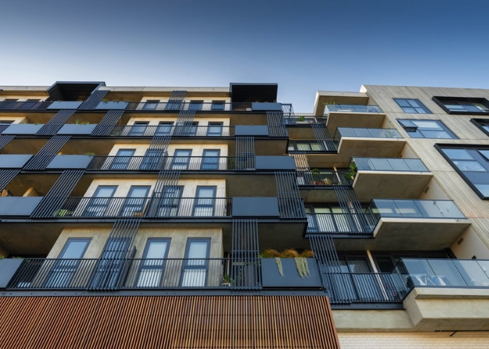 Aluminium Batten Screens by Axiom Group