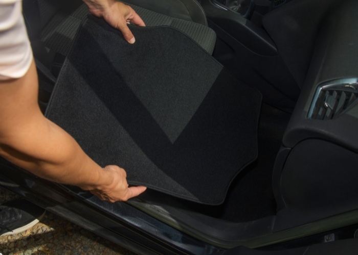 Heavy Duty Mat for Cars by 3M