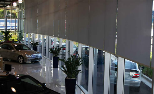 showroom roller blinds