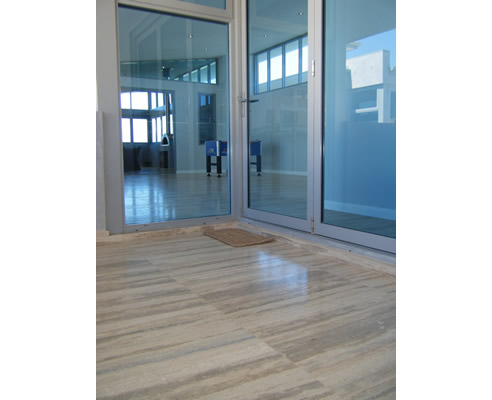 travertine floor tiles