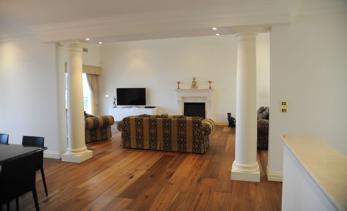 wide board timber floor