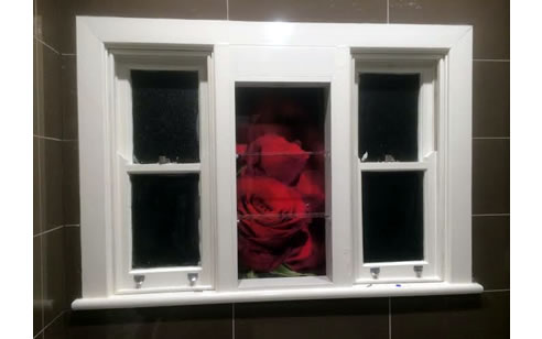 rose printed acrylic splashback