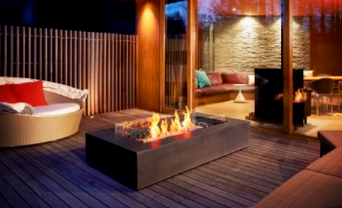 Wharf outdoor fire by EcoSmart Fire