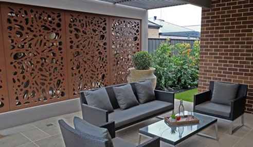 decorative screens outdoor living room