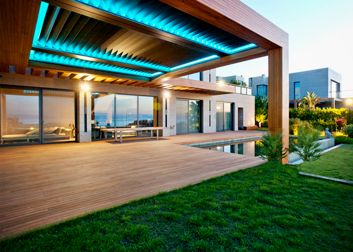 Frameless Louvred Roof Systems from Designer Shade Solutions