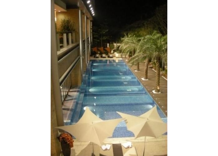 Crack Resistant Structural Concrete for Swimming Pools by Cementaid