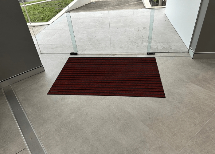 Entrance Mat with Aluminium Extrusions by Birrus