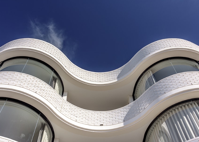 Curved Glass Windows for Bondi Beach Property by Bent & Curved Glass