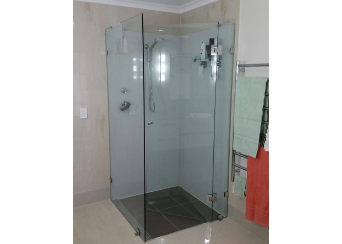 DIY Acrylic Shower Wall Panels by ISPS Innovations