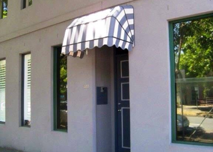 Dutch Canopy for Doorways by Shadewell