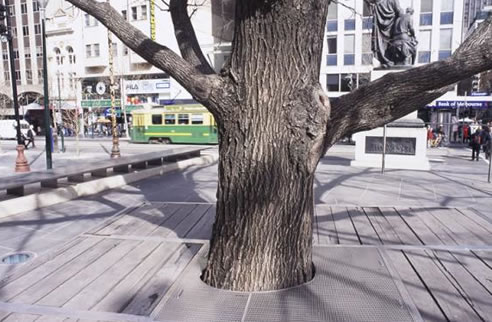 tree grating