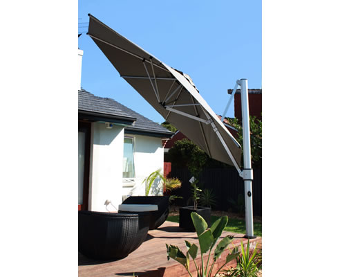 cantilever umbrella