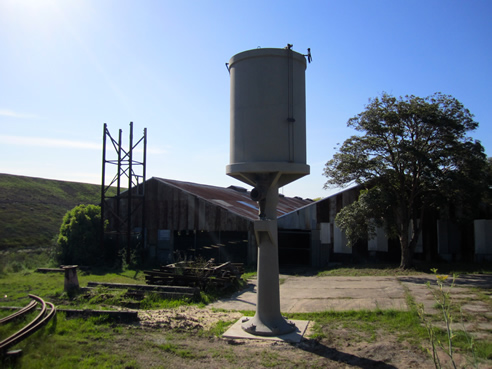 waterproofed pillar tank