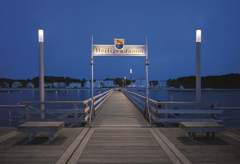 pier lighting