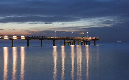 led luminaires pier lighting