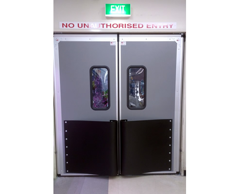 High Impact Traffic Doors for Retail