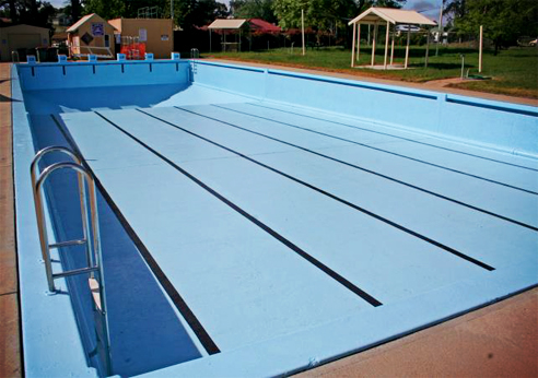 recoated crookwell swimming pool