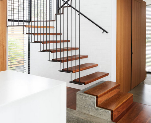 cantilevered staircase