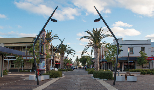 Main Street Centrepiece Lighting for Victoria Harbour from WE-EF