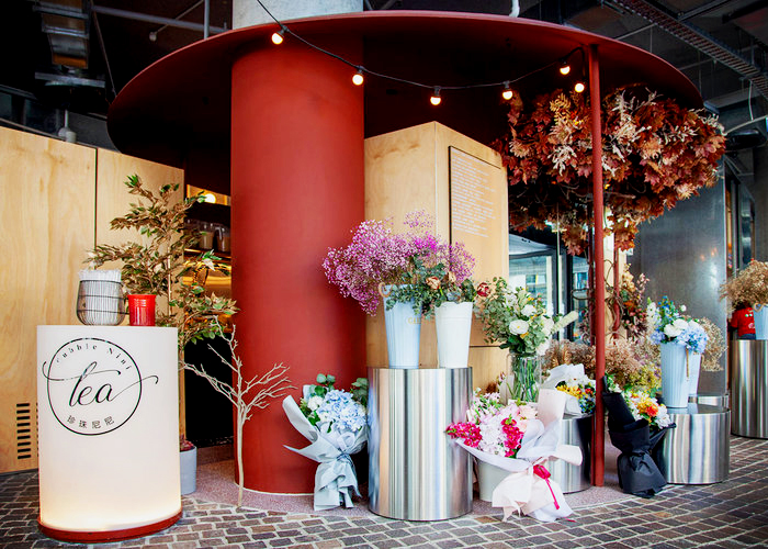 'Rusted' Dome Canopy for Retail by Di Emme