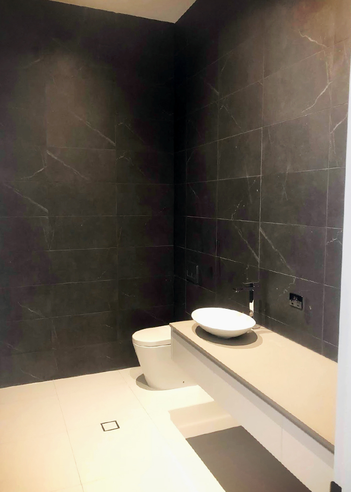 Beautiful Porcelain Tile Bathrooms Using LATICRETE