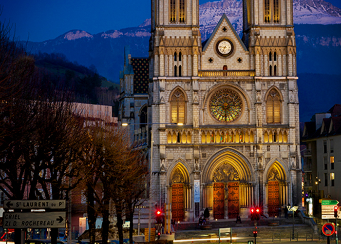 Projection of Gobo Templates on Church Facade with WE-EF