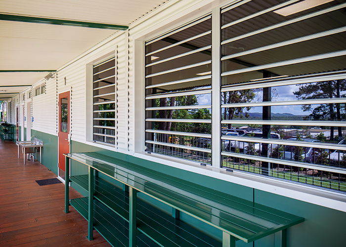 Clear Toughened Louvres for Schools from Safetyline Jalousie