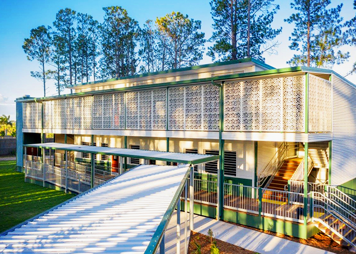 Clear Toughened Louvres for Schools from Safetyline Jalousie