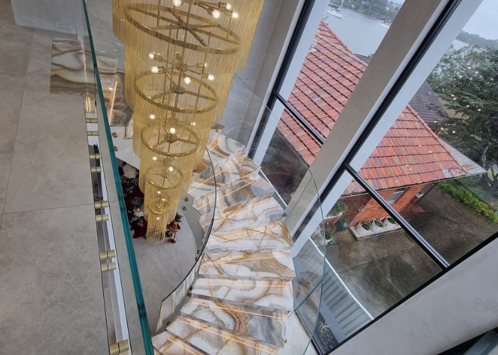 Frameless Curved Glass Balustrade by Bent & Curved Glass